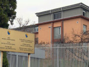 Zbog 100 KM mita pola godine zatvora i kazna 4.000 KM