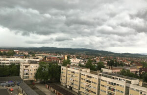 Pretežno oblačno vrijeme, moguća slaba kiša