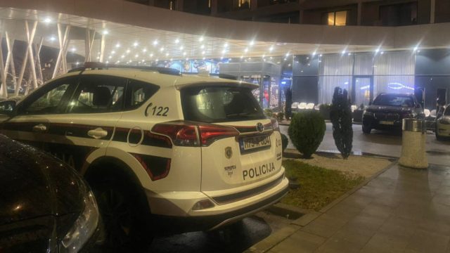 policija
