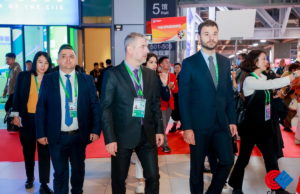 Javor sa delegacijom u posjeti Šangaju