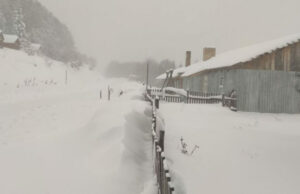 Zarobljeni i učenici iz BiH: Snijeg napravio haos, proglašena vanredna situacija