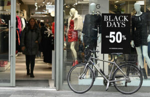 U RS-u za “crni petak” potrošeno 27 miliona KM, u FBiH 346 miliona KM!