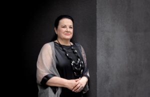 Cenić: Plate u kovertu, a šta ćemo sa uplatama poreza i doprinosa hoće li i to u kovertu