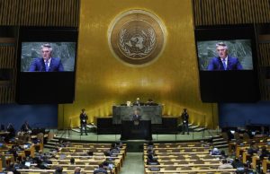 Komšić: Visoki predstavnik usporio napredak BiH prema EU