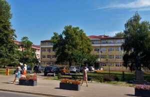 Potpisan ugovor: Uskoro asfaltiranje puta u Čarakovu