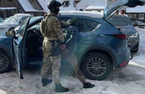 Akcija “Tokio”: Oduzeto pet vozila, novac, pištolji, municija