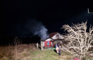 Gorjela kuća u Brezičanima