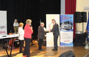 Dubica: Održan humanitarni koncert “Dobro se dobrim vraća”