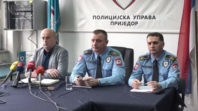 Policija-12.-23-1068x601