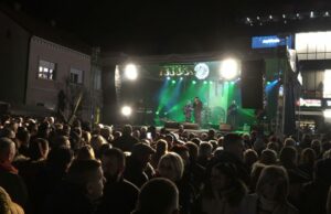 Evo kako je bilo na dočeku Nove godine u Prijedoru (VIDEO)