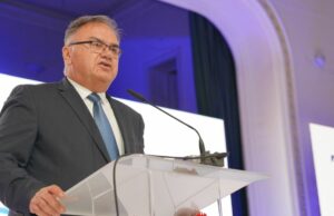 Mladen Ivanić: Manimo se rata, dajte investicije