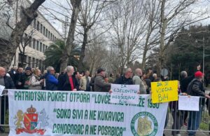 Protesti zbog privatne posjete Dodika Crnoj Gori
