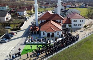 U Kozarcu klanjana dženaza Taibu Foriću, čovjeku kojem su zločinci ubili osmero članova porodice