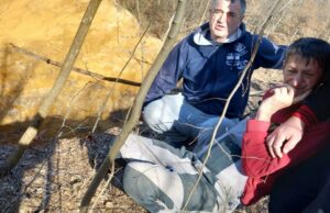 Jezive slike iz sela Bistrica kod Prijedora: Stoje na svom imanju i čekaju da propadnu u AMBIS