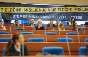 Pravna pomoć za novinare i aktiviste: Telefon za hitne slučajeve dostupan 24 sata