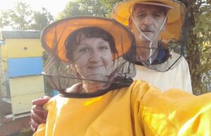Ova žena je pčelarka vikendom, a pravnica radnim danima