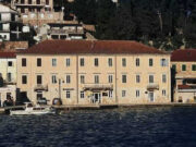 Nastavlja se drama na Hvaru, Sarajlije tvrde: Preuzet ćemo cijelu zgradu!