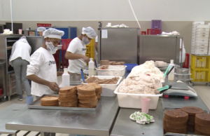 Kome smo mi postali Zapad i ko to kod nas zaradi pet plata više nego u svojoj zemlji?