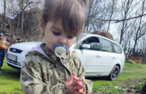 Srbija i dalje traga za nestalom dvogodišnjom djevojčicom; Majka: “Okrenula sam se, a nje više nije bilo”