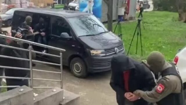 cca0f2e8-70e1-4abd-b82e-790b26ef5f08