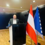 IMG-5b5254264762962b5ef35a9e276b2314-V