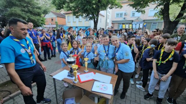 IMG-c2adb250d88b2b8d1d666de02aaf90f5-V