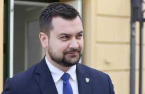 Bošnjaci ostvarili historijski rezultat u Hrvatskoj: Armin Hodžić ulazi u Hrvatski sabor