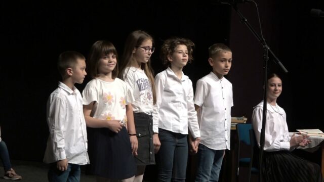 00102.MTS_snapshot_00.05.882-1536x864