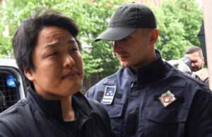 Najtraženiji kriminalac na svijetu krio se u Beogradu: Prevario 200.000 ljudi, traže ga 3 zemlje