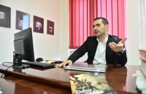 Banjalučki prof. Savanović o Srebrenici: Dok se ne ogradimo od zločinaca stojimo iza njihovih nedjela