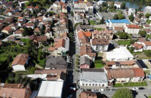 Dva lica osumnjičena za krijumčarenje ljudi Bosanska Dubica