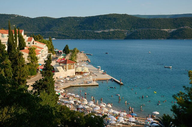 neum