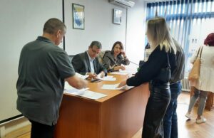 Sanski Most: Stipendije za 95 studenata