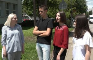 Prijedorski gimnazijalci uljepšali školsko dvorište