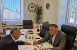 Minić: “Mora se posvetiti posebna pažnja ovakvim lokalnim zajednicama”