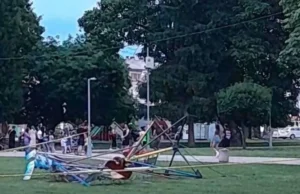 Užas u BiH: Prevrnuo se ringišpil, ima povrijeđenih