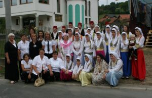 Nakon nekoliko godina pauze, ponovo “Čaršijske noći” u Donjoj Ljubiji Bosansko kulturno umjetničko društvo Kozara