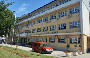 127 prijedorskih srednjoškolaca ostvarilo subvenciju za đački prevoz