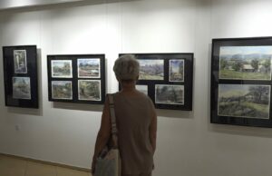 U prijedorskoj galeriji izložba „Ulja i akvareli“