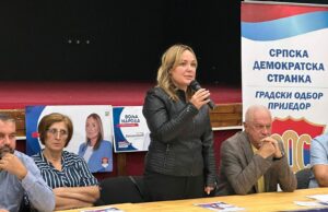 VELIKA PODRŠKA U BREZIČANIMA Dragojević Stojić: U našem gradu na prvom mjestu će biti stručnost, a ne podobnost (FOTO)