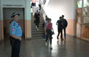 Škole sigurnije sa policijom u ustanovama