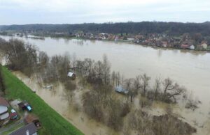 Dubica: Traje potraga za dvoje nestalih u rijeci Uni