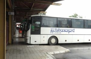 POSTEPEN OPORAVAK NAKON OBUSTAVA SAOBRAĆAJA, BLOKADA RAČUNA I ŠTRAJKOVA