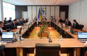 Vijeće ministara usvojilo odluku o povećanju plata zaposlenim u državnim institucijama