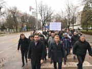 Protest u Banjaluci: Policija upozorila Stanivukovića, građani ispred Vlade