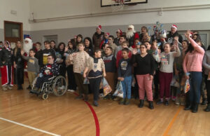 Prijedorski bajkeri donirali paketiće centru “Sunce”