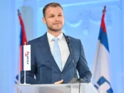 Stanivuković ismijao Igora Dodika: Dijete u osnovnoj školi bolje govori, njegove izjave su ko pismeni rad