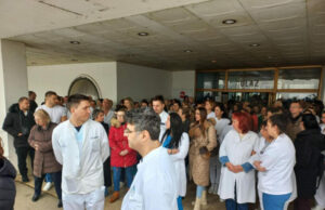 Miran protest radnika bolnice u Prijedoru: Nezadovoljstvo uslovima rada