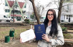 SANJANKA SABINA DINDIĆ-HUSETIĆ DOBITNICA SREBRENE ZNAČKE