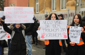 Tragedija u Novom Sadu pokreće studentski revolt: Sarajevski i banjalučki studenti ujedinjeni protiv korupcije